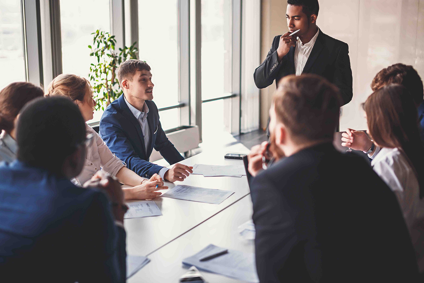 Leidinggeven aan technici